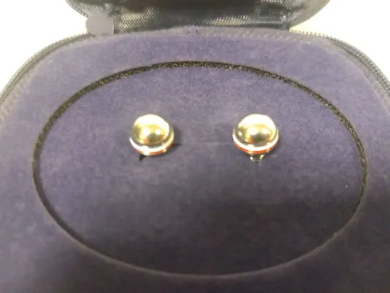 TOMMY HILFIGER STAINESS STEEL STUD EARRINGS