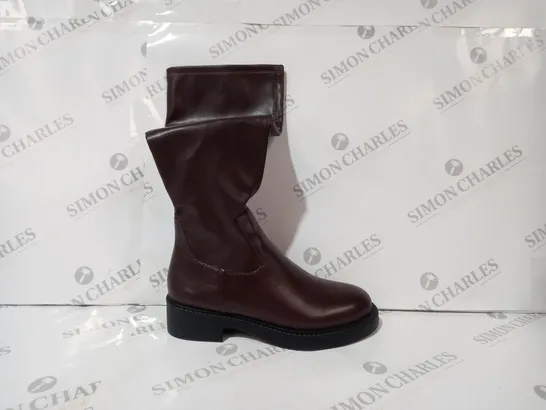 BOXED PAIR OF ALDO ANNE BOOTS IN DEEP CHESTNUT COLOUR UK SIZE 5