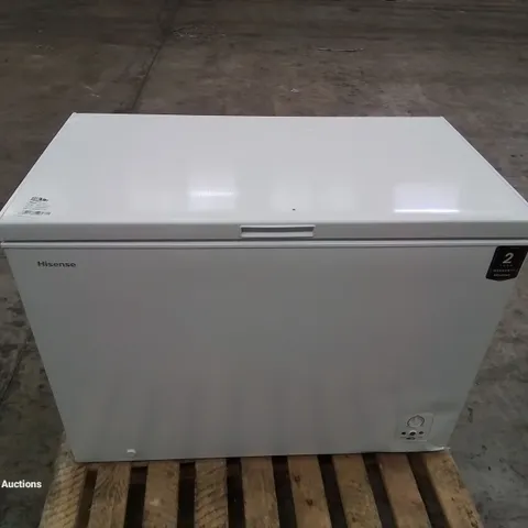 HISENSE 297L FREESTANDING CHEST FREEZER IN WHITE -COLLECTION ONLY-