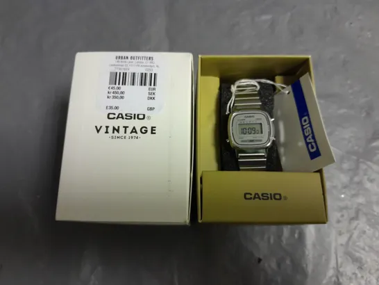 boxed casio vintage slim silver digital watch