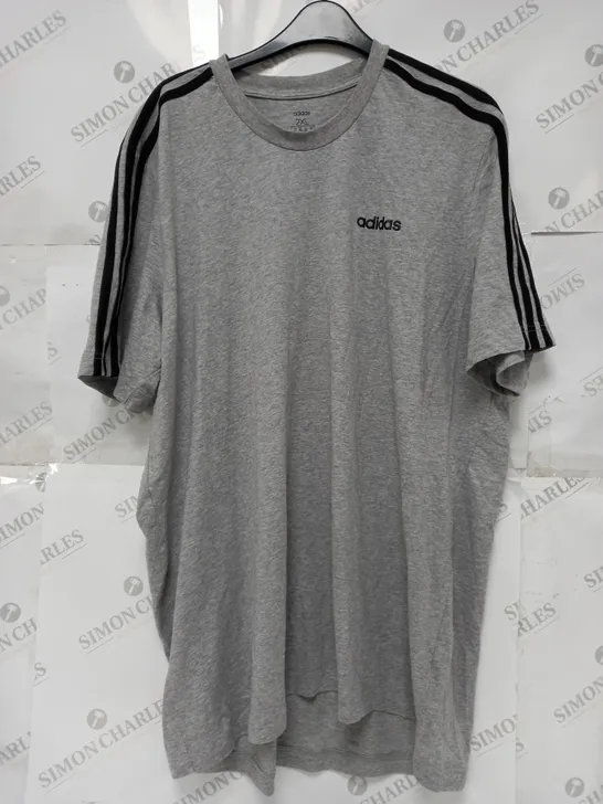 ADIDAS 3 STRIPE T-SHIRT IN GREY - 2XL