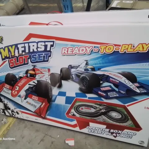 BOXED MAISTO TECH R/C MY FIRST SLOT SET