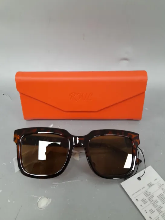 RWL SUNGLASSES WITH ORANGE CASE 