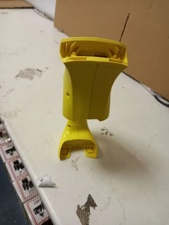 KARCHER WV1 WINDOW VAC 